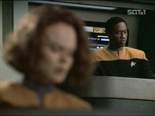 Star Trek Bilder - Voyager - Ein kleiner Schritt