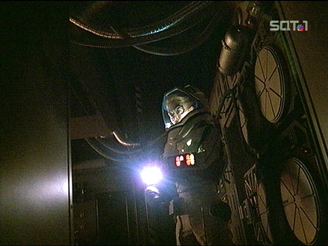 Star Trek Bilder - Voyager - Ein kleiner Schritt