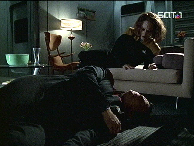 Star Trek Bilder - Voyager - Das Mahnmal