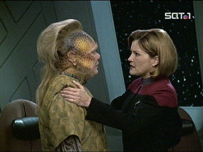 Star Trek Bilder - Voyager - Das Mahnmal