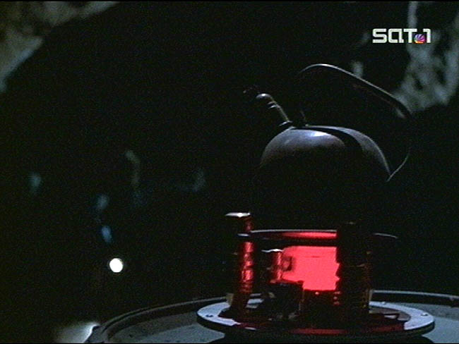 Star Trek Bilder - Voyager - Das Mahnmal