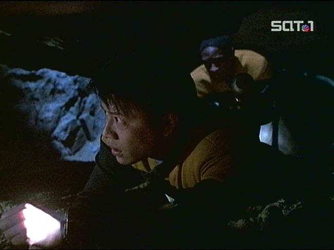 Star Trek Bilder - Voyager - Das Mahnmal
