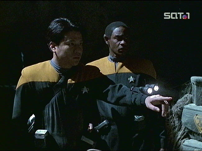 Star Trek Bilder - Voyager - Das Mahnmal