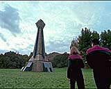Star Trek Wallpaper - Voyager - Das Mahnmal