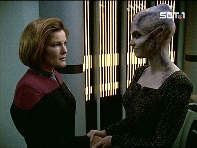 Star Trek Bilder - Voyager - Asche zu Asche
