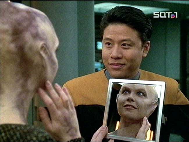 Star Trek Bilder - Voyager - Asche zu Asche