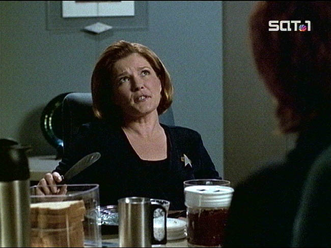 Star Trek Bilder - Voyager - Asche zu Asche