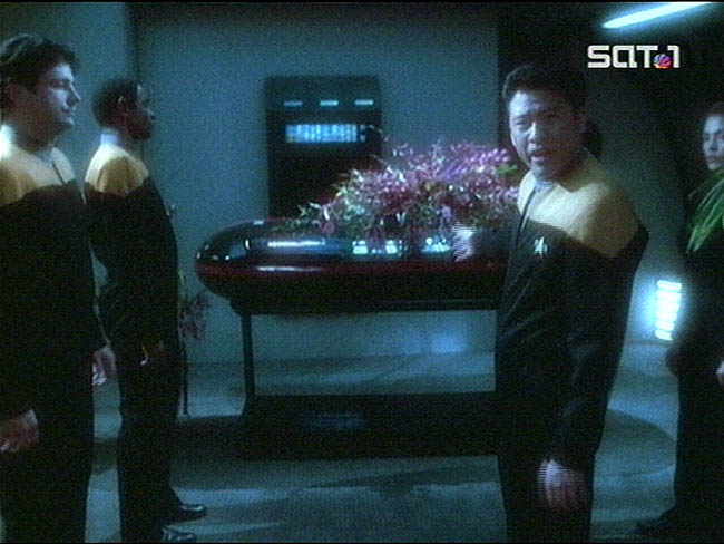 Star Trek Bilder - Voyager - Asche zu Asche