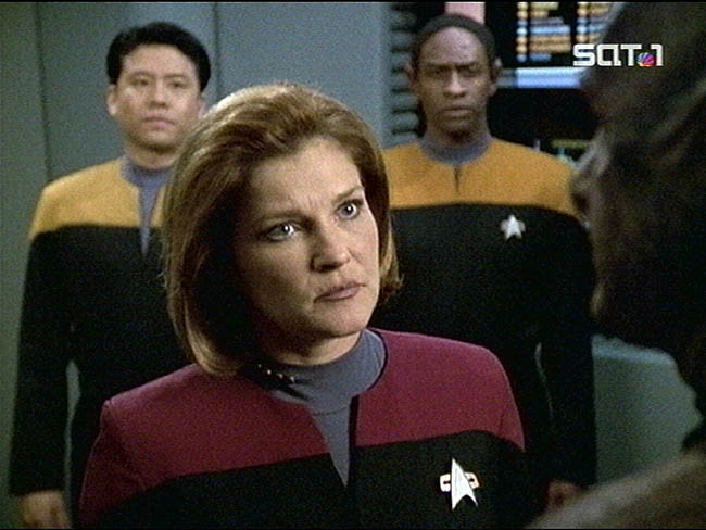 Star Trek Bilder - Voyager - Asche zu Asche