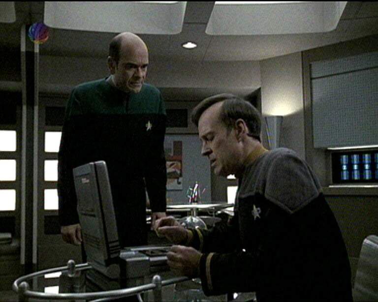 Star Trek Bilder - Voyager - Rettungsanker