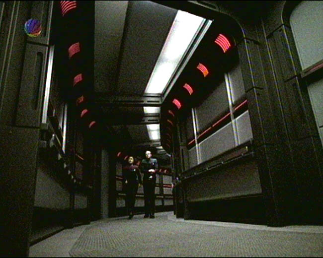 Star Trek Bilder - Voyager - Der Spuk auf Deck 12