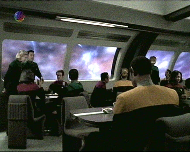 Star Trek Bilder - Voyager - Der Spuk auf Deck 12