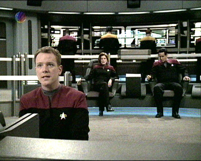 Star Trek Bilder - Voyager - Der Spuk auf Deck 12