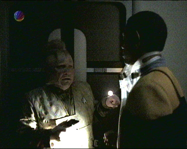 Star Trek Bilder - Voyager - Der Spuk auf Deck 12