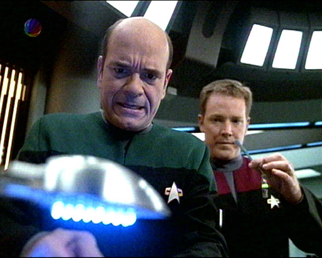 Star Trek Bilder - Voyager - Unvollkommenheit