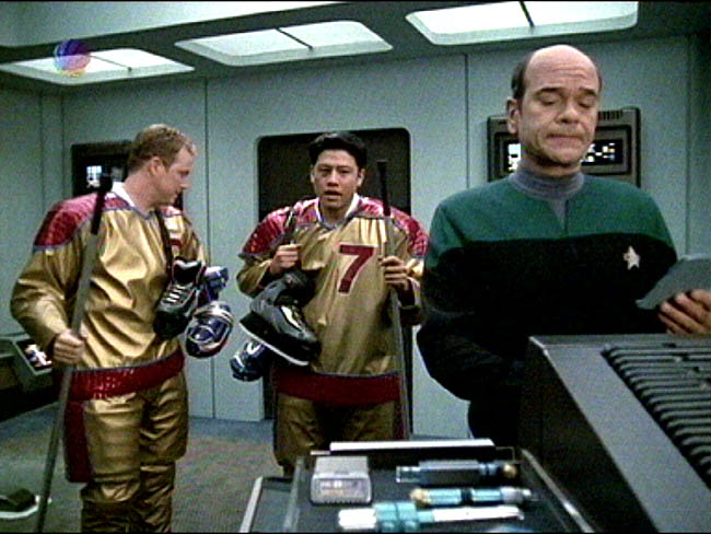 Star Trek Bilder - Voyager - Kritische Versorgung