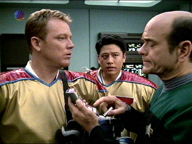 Star Trek Bilder - Voyager - Kritische Versorgung