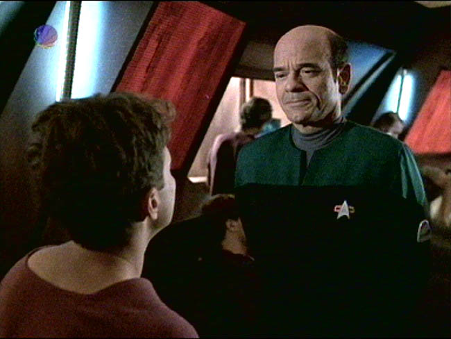 Star Trek Bilder - Voyager - Kritische Versorgung