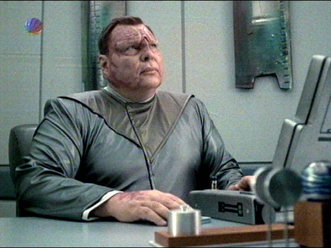 Star Trek Bilder - Voyager - Kritische Versorgung