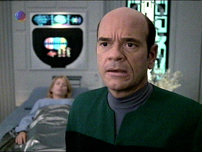 Star Trek Bilder - Voyager - Kritische Versorgung