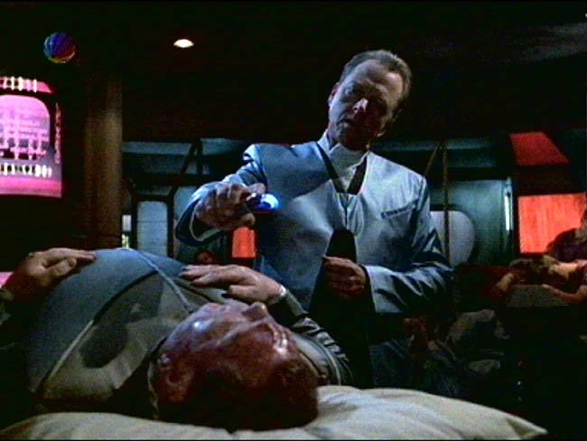 Star Trek Bilder - Voyager - Kritische Versorgung