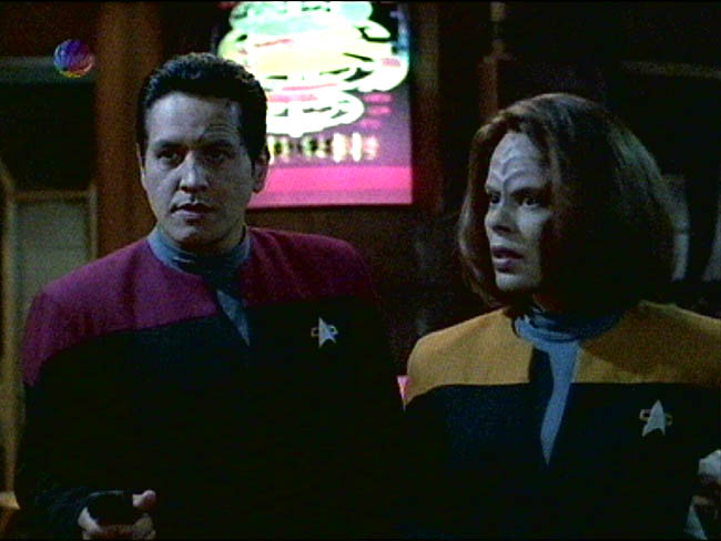 Star Trek Bilder - Voyager - Kritische Versorgung