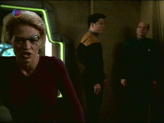 Star Trek Bilder - Voyager - Körper und Seele