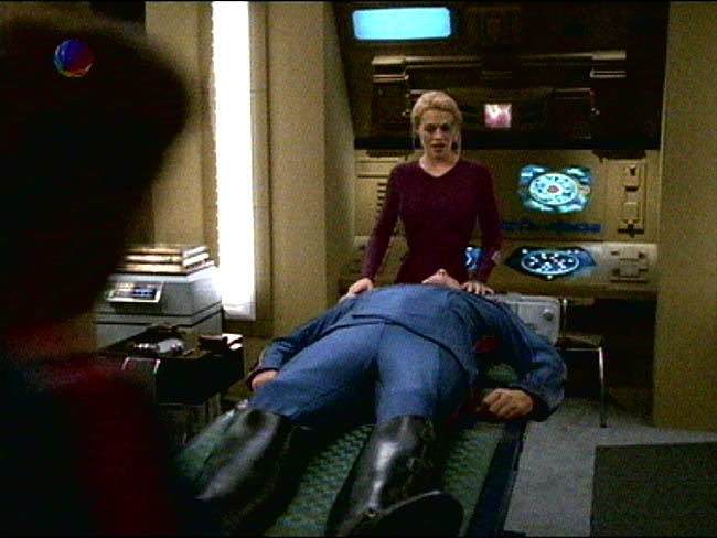 Star Trek Bilder - Voyager - Körper und Seele