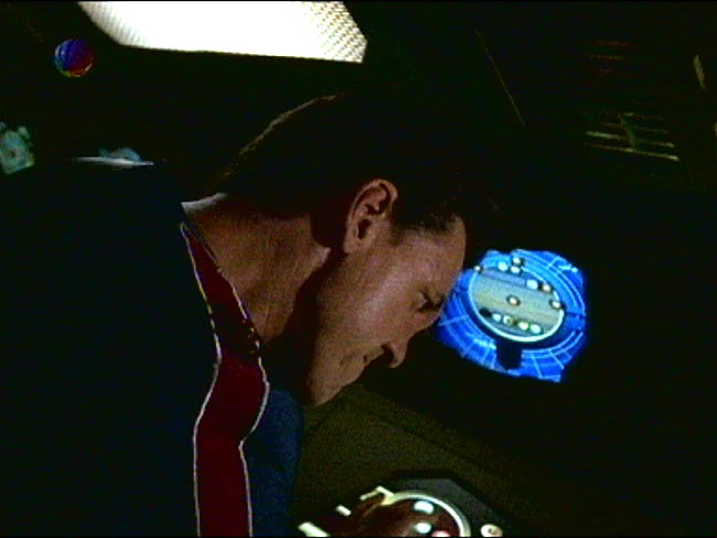 Star Trek Bilder - Voyager - Körper und Seele