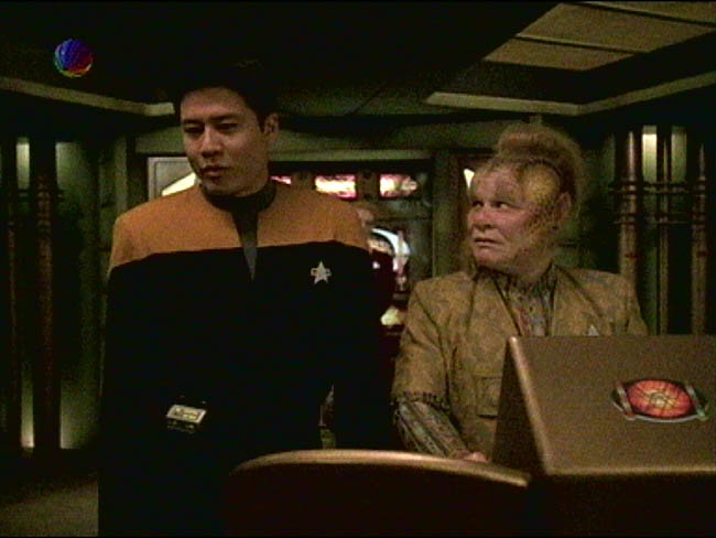 Star Trek Bilder - Voyager - Nightingale