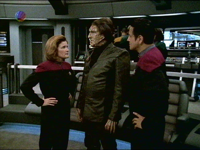 Star Trek Bilder - Voyager - Nightingale