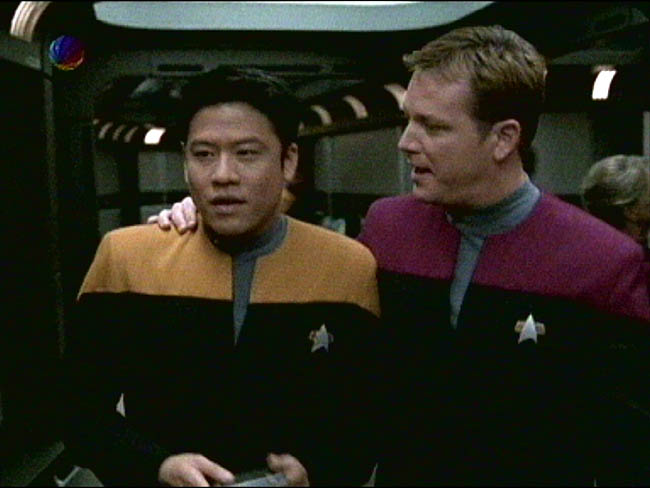 Star Trek Bilder - Voyager - Nightingale
