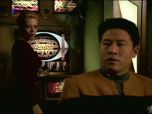 Star Trek Bilder - Voyager - Nightingale