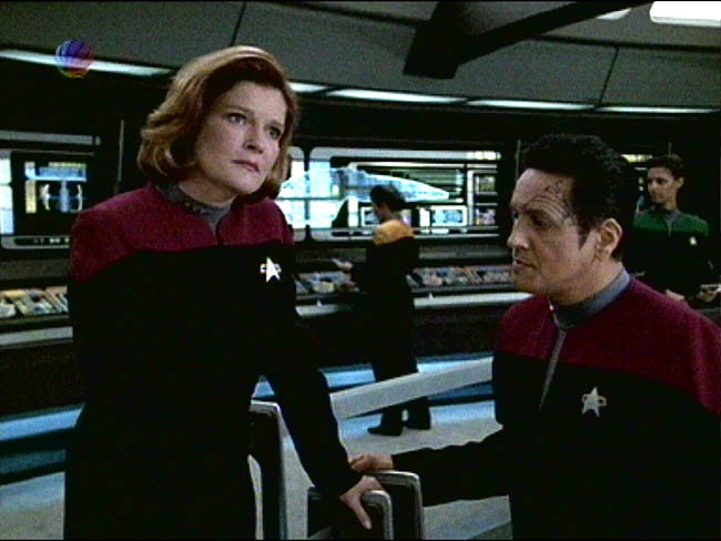 Star Trek Bilder - Voyager - Nightingale