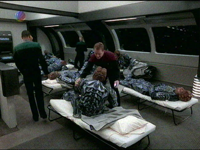 Star Trek Bilder - Voyager - Fleisch und Blut I
