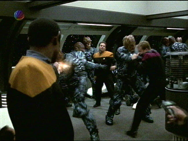 Star Trek Bilder - Voyager - Fleisch und Blut I