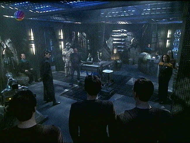 Star Trek Bilder - Voyager - Fleisch und Blut II
