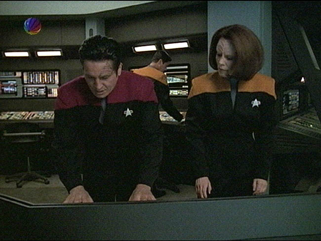 Star Trek Bilder - Voyager - Zersplittert