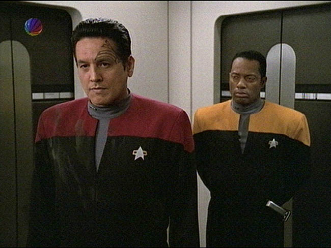 Star Trek Bilder - Voyager - Zersplittert