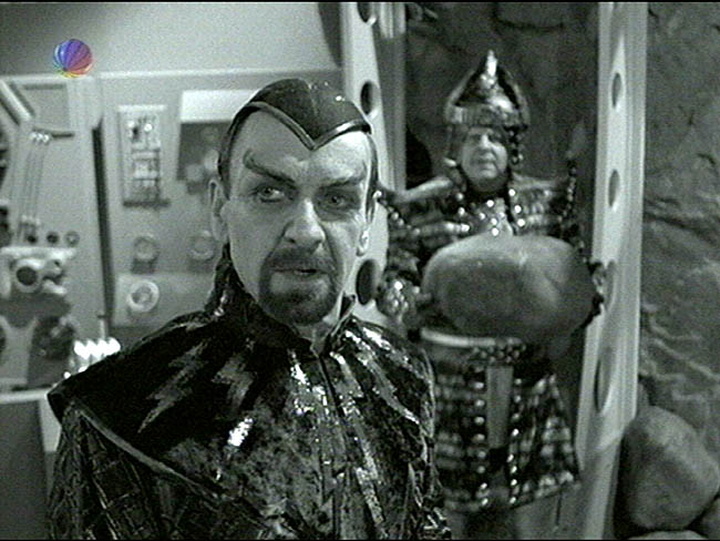 Star Trek Bilder - Voyager - Zersplittert