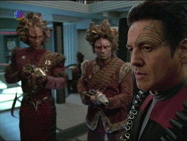 Star Trek Bilder - Voyager - Zersplittert