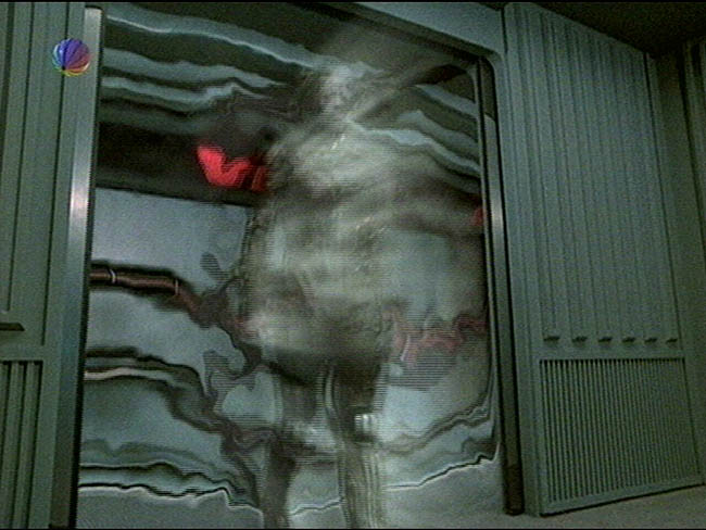 Star Trek Bilder - Voyager - Zersplittert