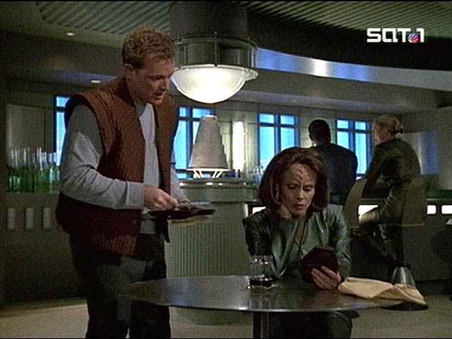 Star Trek Bilder - Voyager - Die Arbeiterschaft 1