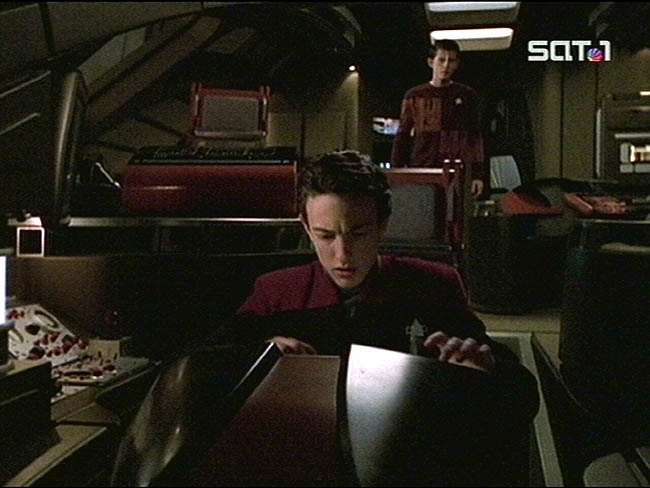 Star Trek Bilder - Voyager - Q2